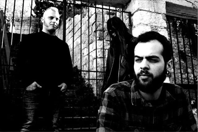 &Omicron;&iota; 1782 Doom &phi;έ&rho;&nu;&omicron;&upsilon;&nu; &sigma;&kappa;&omicron;&tau;&epsilon;&iota;&nu;ή έ&nu;&tau;&alpha;&sigma;&eta; &sigma;&tau;&omicron; Savino Live