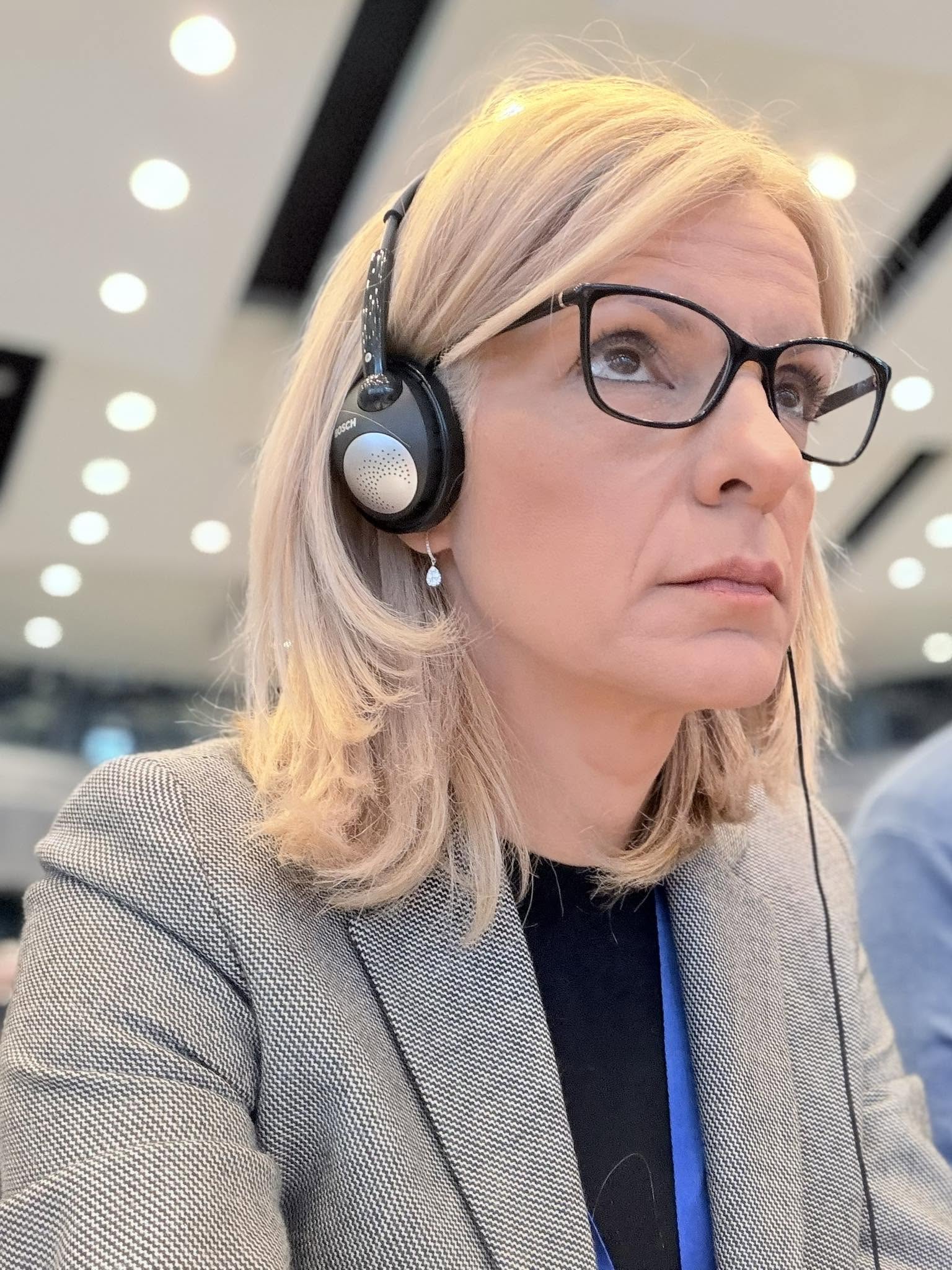 Η Θέμις Ανθοπούλου ζωντανεύει τις ψυχές μας με τους αγώνες της για την ...