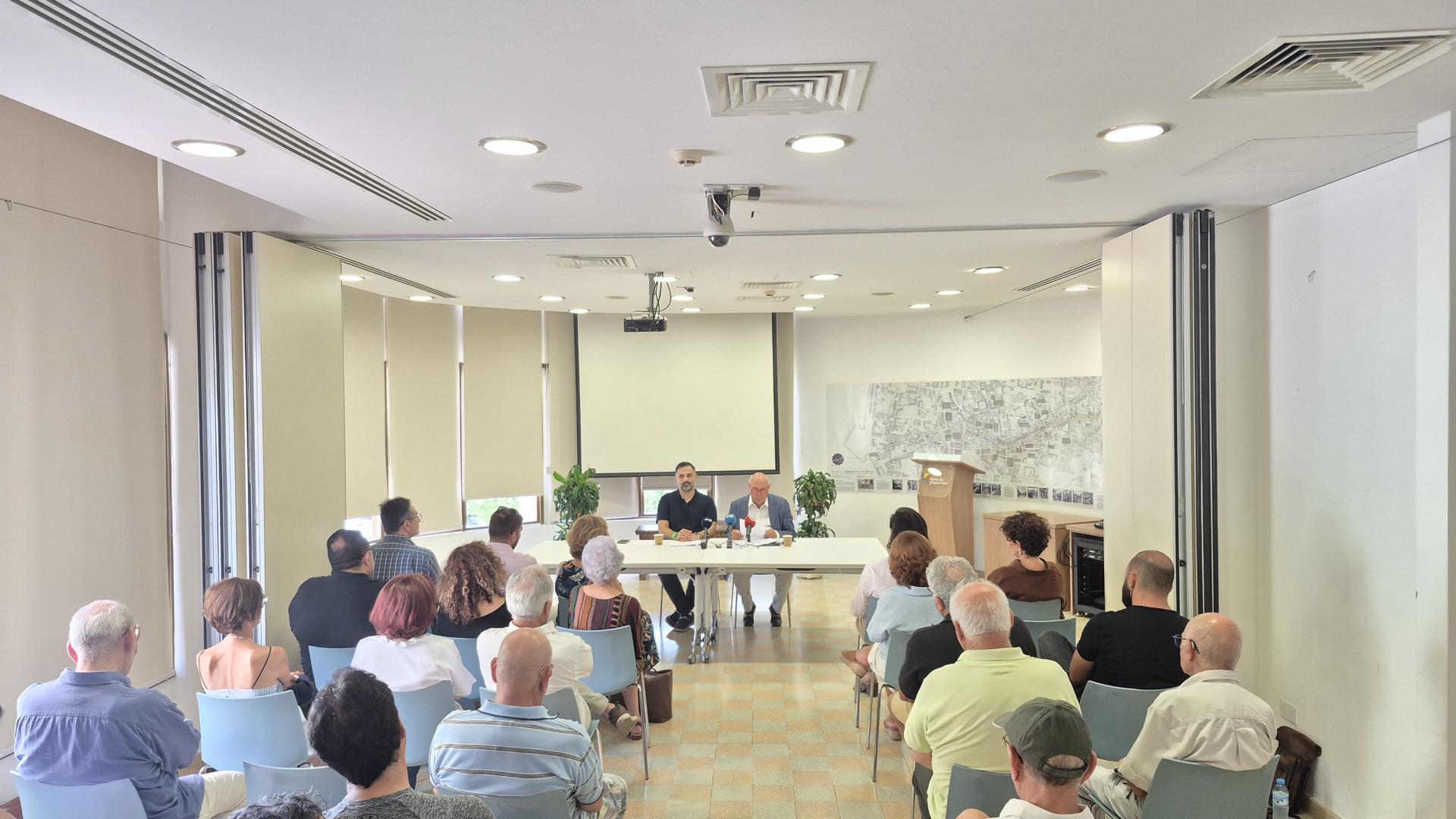 &Kappa;&omicron;&iota;&nu;ό &upsilon;&pi;ό&mu;&nu;&eta;&mu;&alpha; &Epsilon;/&kappa; &kappa;&alpha;&iota; &Tau;/&kappa; &Alpha;&mu;&mu;&omicron;&chi;&omega;&sigma;&tau;&iota;&alpha;&nu;ώ&nu; &pi;&rho;&omicron;&sigmaf; &Gamma;&kappa;&omicron;&upsilon;&tau;έ&rho;&epsilon;&sigmaf; &gamma;&iota;&alpha; &tau;&eta;&nu; &Alpha;&mu;&mu;ό&chi;&omega;&sigma;&tau;&omicron;