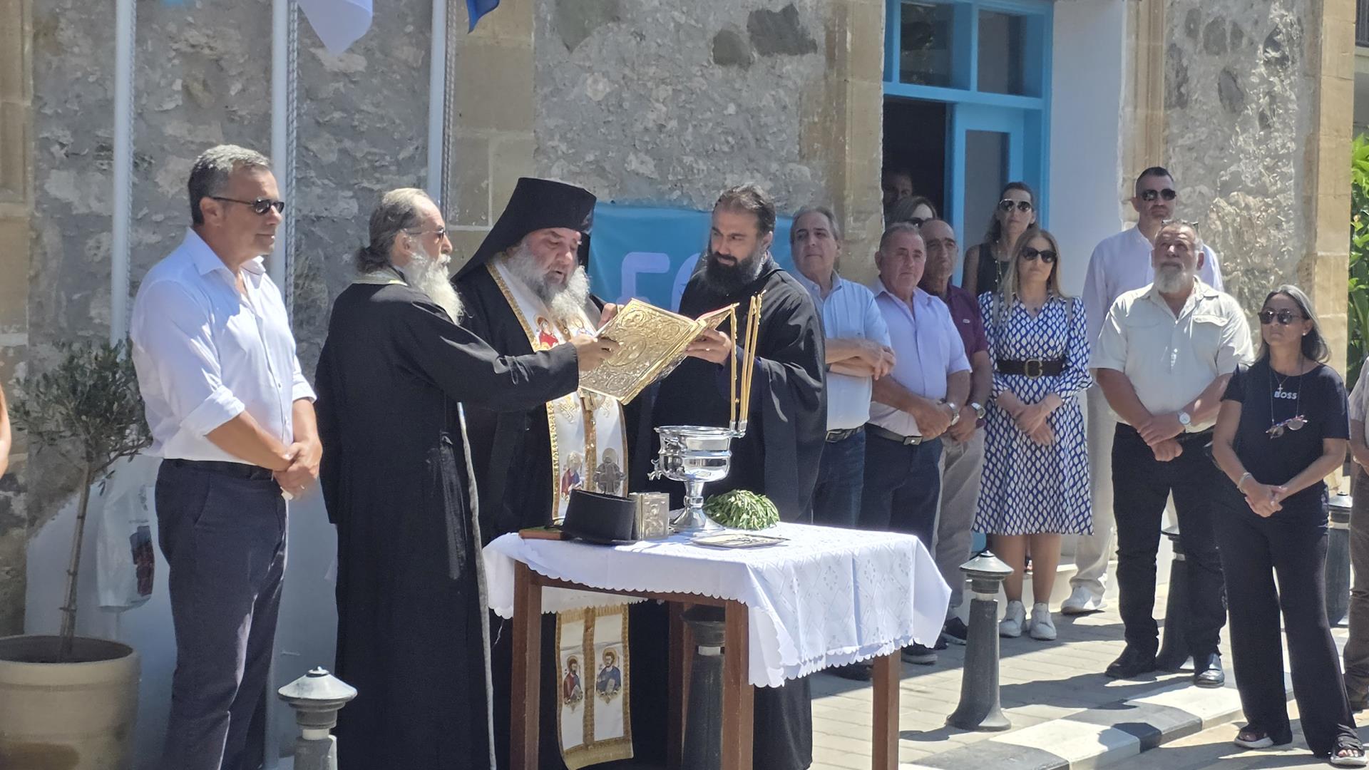 &Nu;έ&omicron;&sigmaf; &Kappa;ό&mu;&beta;&omicron;&sigmaf; &Epsilon;&xi;&upsilon;&pi;&eta;&rho;έ&tau;&eta;&sigma;&eta;&sigmaf; &tau;&omicron;&upsilon; &Epsilon;&Omicron;&Alpha; &Lambda;&epsilon;&upsilon;&kappa;&omega;&sigma;ί&alpha;&sigmaf; &sigma;&tau;&omicron;&nu; &Kappa;ά&tau;&omega; &Pi;ύ&rho;&gamma;&omicron;