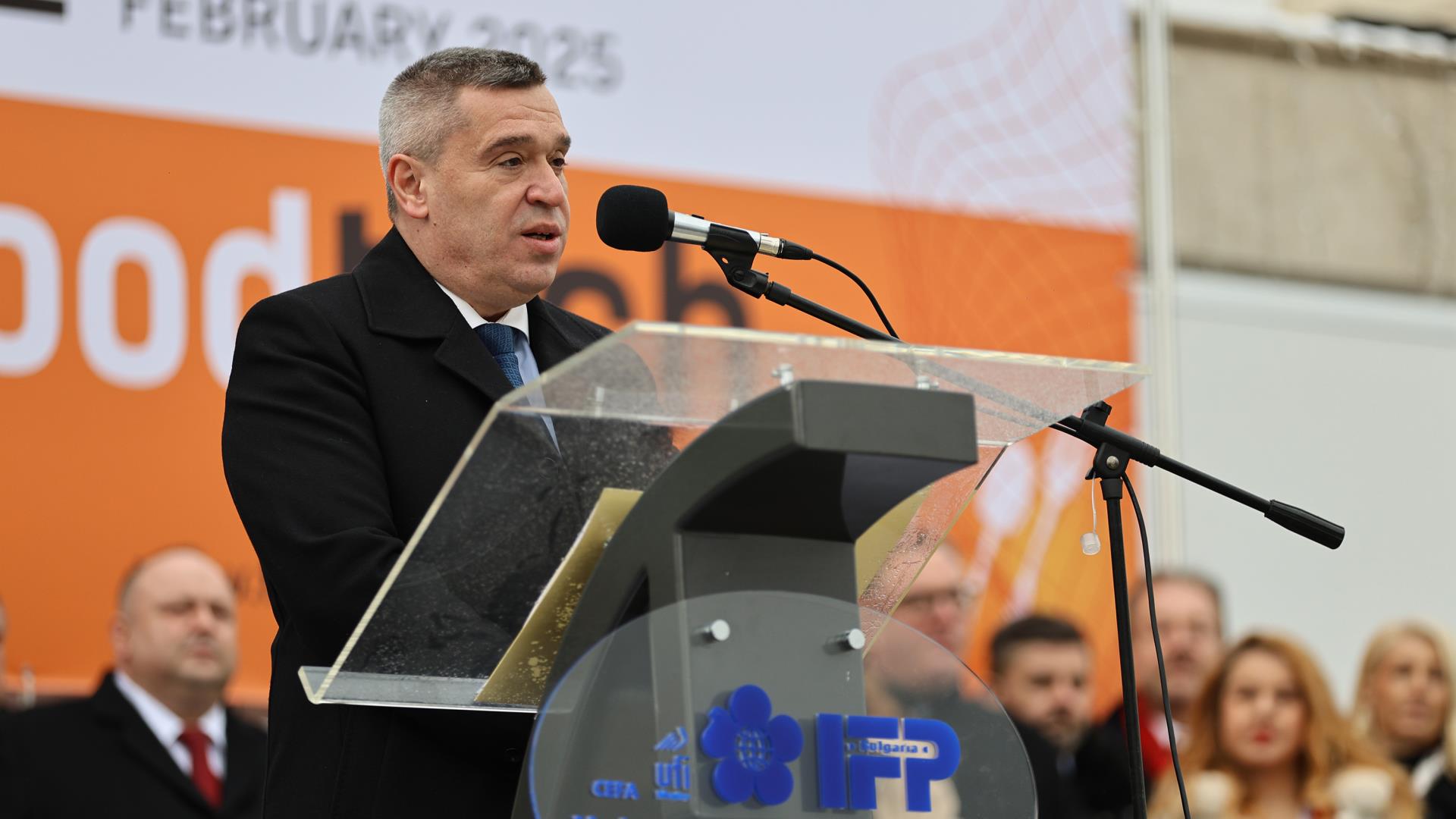 Ο γεωργικός τομέας υπεύθυνος για 4% ΑΕΠ της Βουλγαρίας λέει ο Υπ. Γεωργίας Ταχόφ