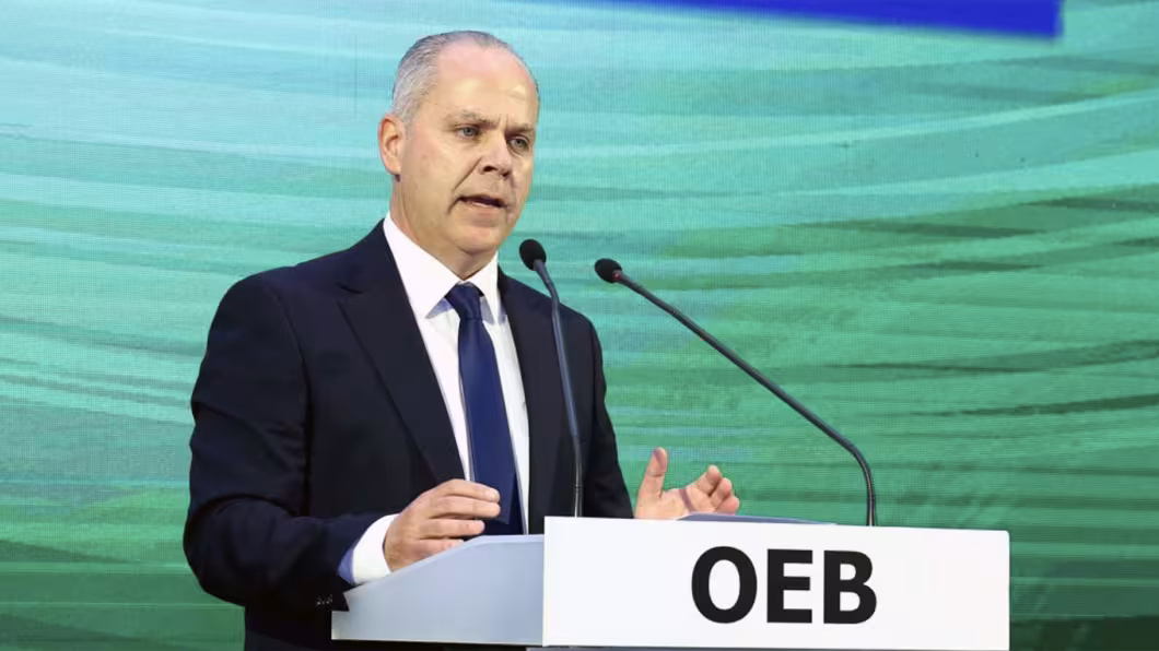 Πώς απαντά ο πρόεδρος του ΟΕΒ στα σενάρια για υποψηφιότητά του στις Προεδρικές του 2028