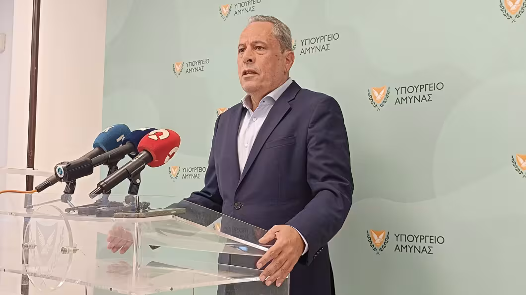 Πάλμας: Ανακοίνωσε αποζημιώσεις και νέα μέτρα ασφαλείας για τις κοινότητες γύρω από το πεδίο βολής