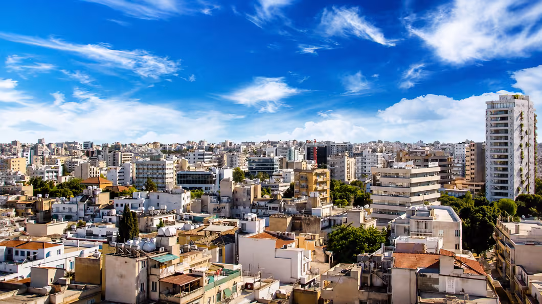 Ακίνητα: «Έκρηξη» €1,26 δις, με τον οικιστικό τομέα να καταγράφει ιστορικό ρεκόρ 